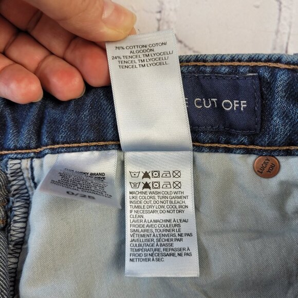 NWT Lucky Brand Woman’s Blue The Cut Off Jean shorts - Picture 2 of 8